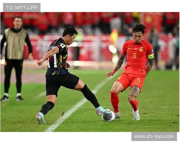 张琳芃再度领衔绿茵战场展现中国足球坚韧精神与无畏斗志