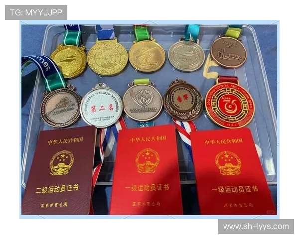 黄军专访:从青涩少年到乒乓球传奇的奋斗与荣耀之路 黄军专访:从青涩少年到乒乓球传奇的奋斗与荣耀之路