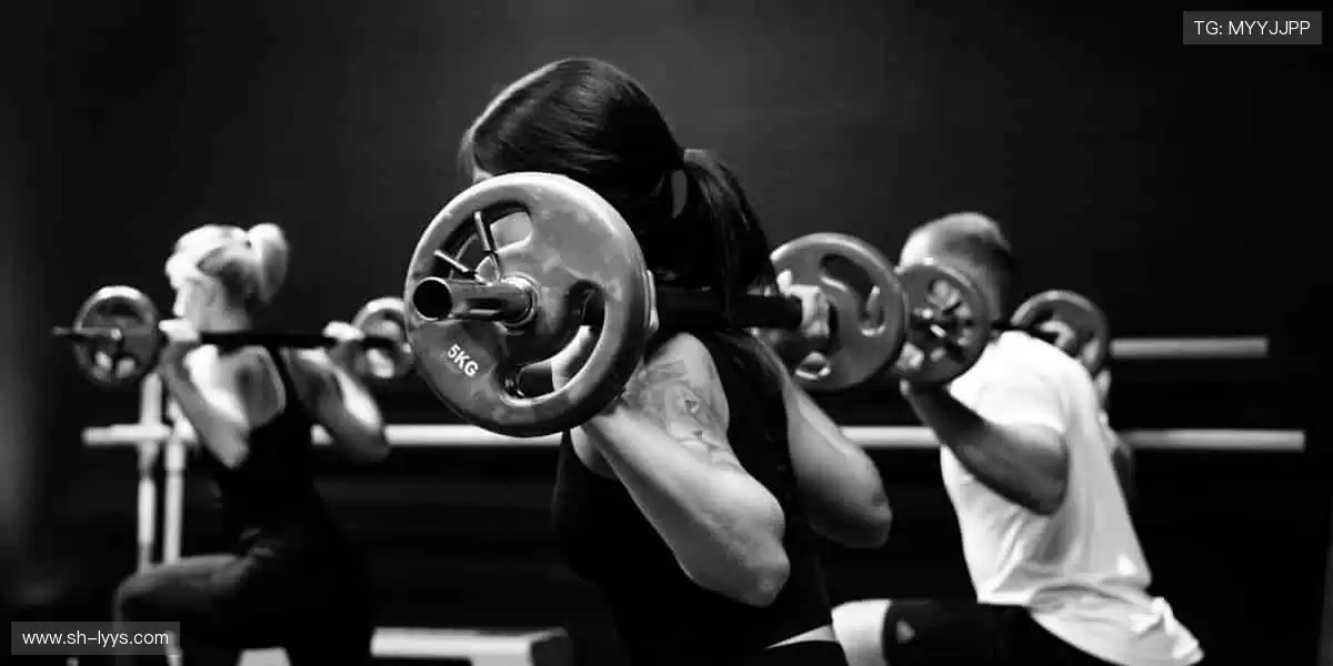 📱随时随地，精彩赛事永不离线！